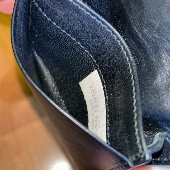 Authentic Bottega Veneta Intrecciato Flap Card Holder - Picture 10 of 12